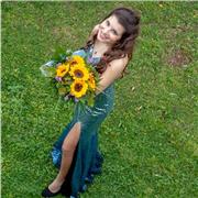 Laureanda in Odontoiatria pronta ad offrire lezioni